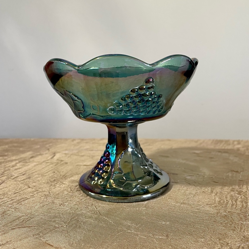 💫HP💫Indiana Carnival Glass Candle Holder. Iridescent Blue Harvest Grape Design